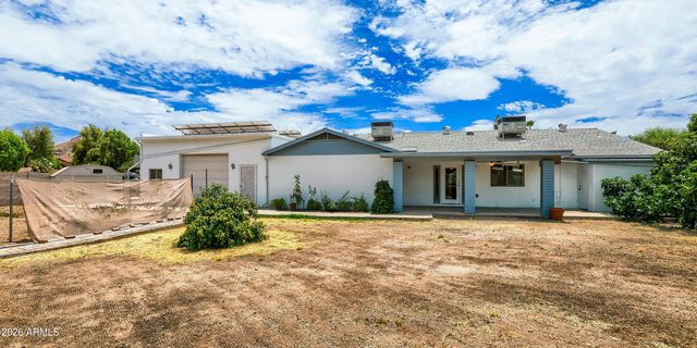 856 E PARADISE Lane, Phoenix, AZ 85022
