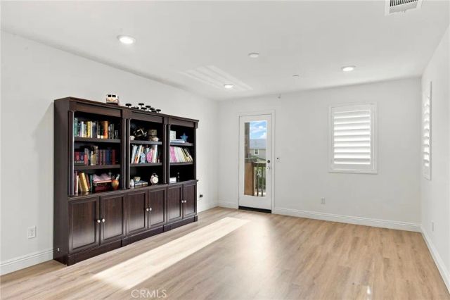 5355 Delaney Way, Fontana, CA 92336