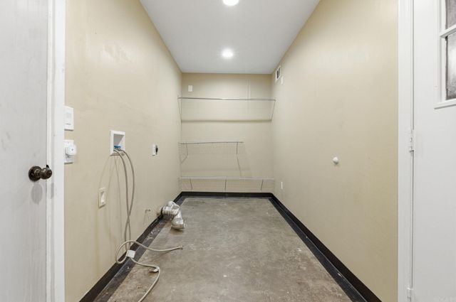 17 Shawnee Forest Cove, Little Rock, AR 72212