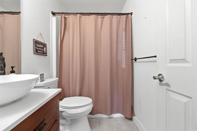 17 Shawnee Forest Cove, Little Rock, AR 72212