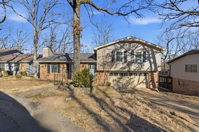 17 Shawnee Forest Cove, Little Rock, AR 72212