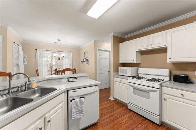 126 Arbor Hills Place, Talking Rock, GA 30175
