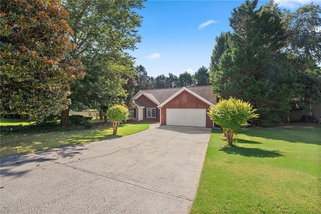 126 Arbor Hills Place, Talking Rock, GA 30175