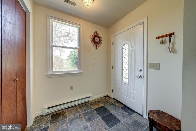 6017 WHEELER LN, Broad Run, VA 20137