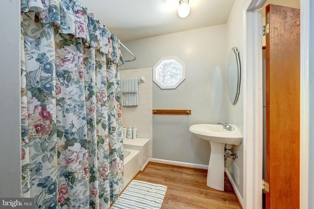 6017 WHEELER LN, Broad Run, VA 20137