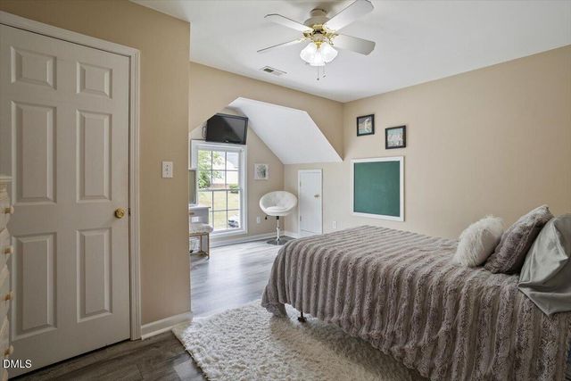 2004 Battlewood Road, Apex, NC 27523