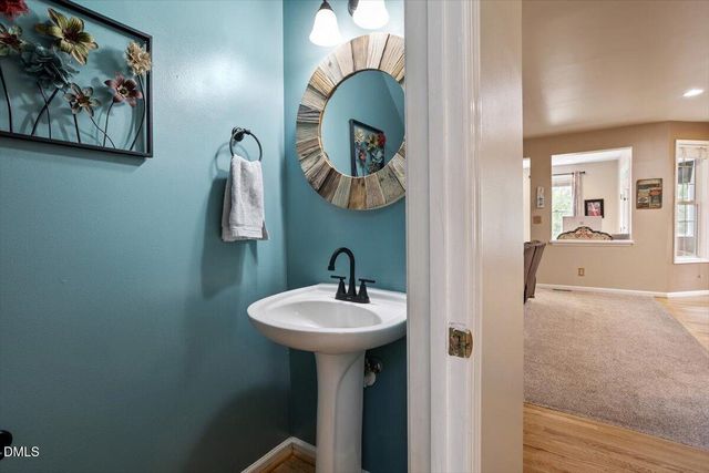 2004 Battlewood Road, Apex, NC 27523