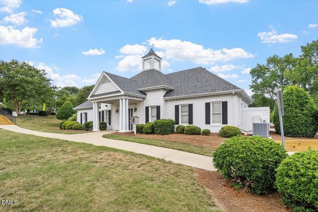2004 Battlewood Road, Apex, NC 27523
