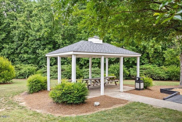 2004 Battlewood Road, Apex, NC 27523