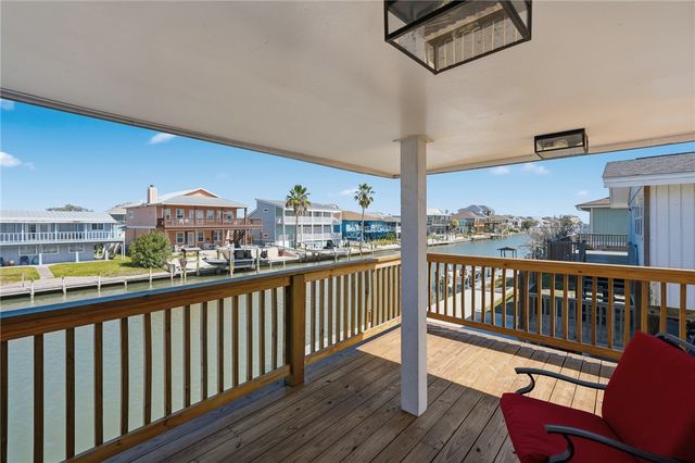 140 Port Saint Claire, City By The Sea, TX 78336