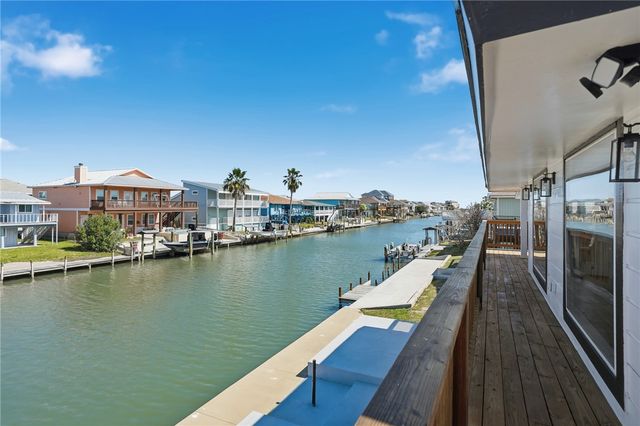 140 Port Saint Claire, City By The Sea, TX 78336