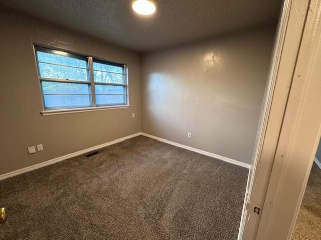 1421 Shalimar Drive, Del City, OK 73115