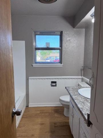 1421 Shalimar Drive, Del City, OK 73115