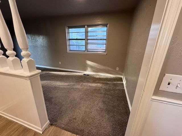 1421 Shalimar Drive, Del City, OK 73115