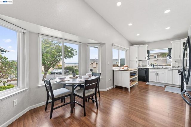 209 Manuel Ct, Bay Point, CA 94565