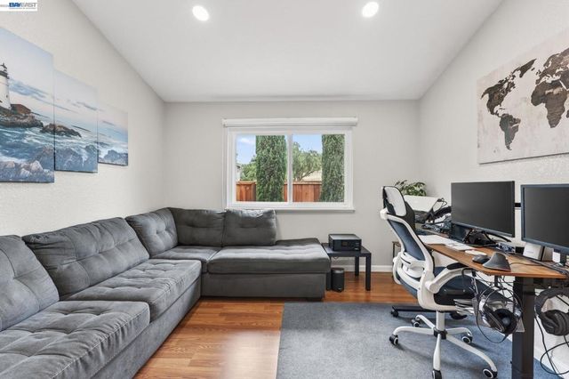 209 Manuel Ct, Bay Point, CA 94565