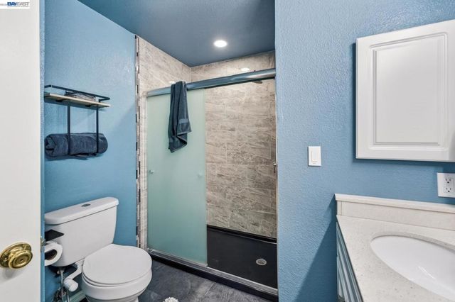 209 Manuel Ct, Bay Point, CA 94565