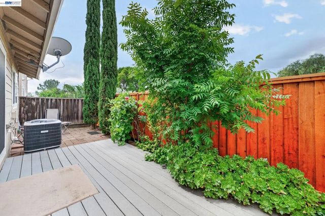209 Manuel Ct, Bay Point, CA 94565