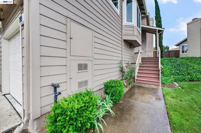 209 Manuel Ct, Bay Point, CA 94565