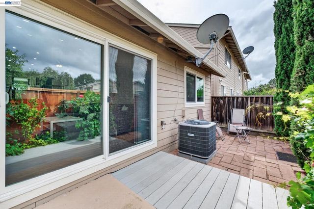 209 Manuel Ct, Bay Point, CA 94565