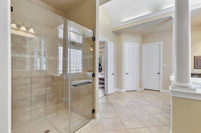 6014 Shady Alcove Court, Kingwood, TX 77345