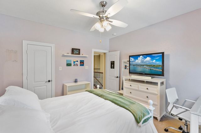 6014 Shady Alcove Court, Kingwood, TX 77345