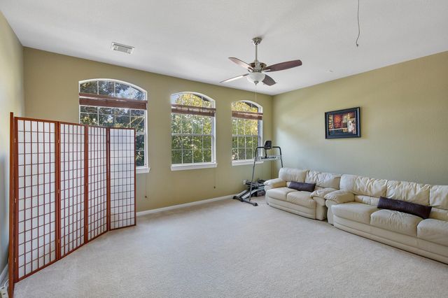 6014 Shady Alcove Court, Kingwood, TX 77345