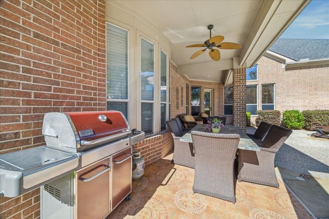 6014 Shady Alcove Court, Kingwood, TX 77345