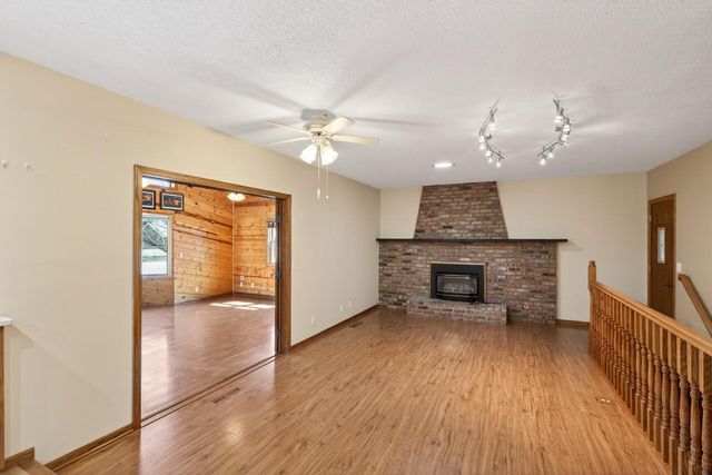 7910 W Park Hills Drive, Bloomington, MN 55438