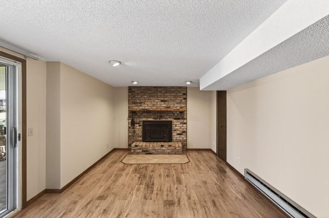 7910 W Park Hills Drive, Bloomington, MN 55438