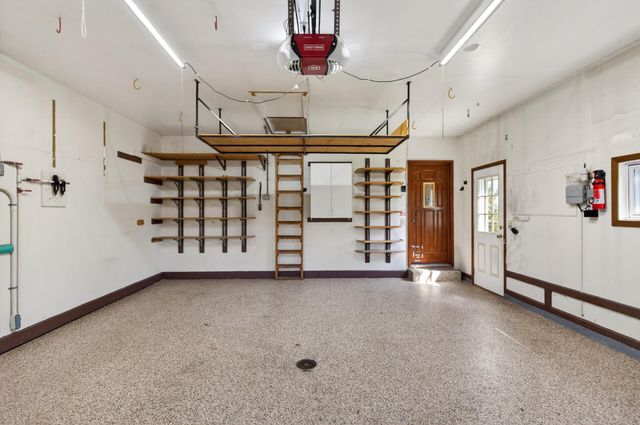 7910 W Park Hills Drive, Bloomington, MN 55438