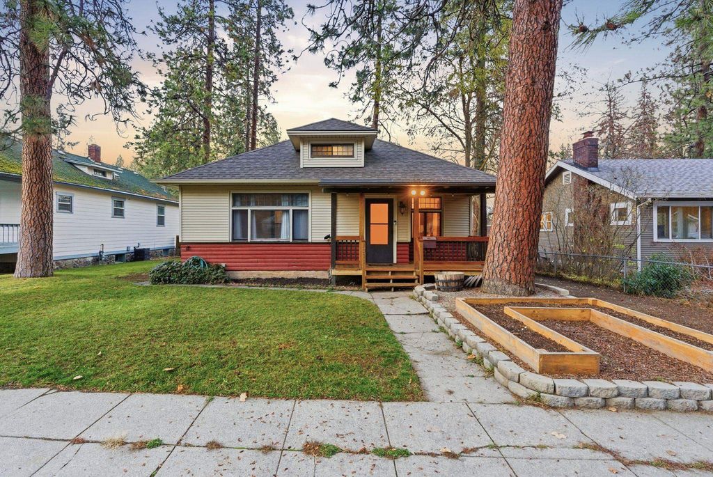 1311 E 16th Ave, Spokane, WA 99203