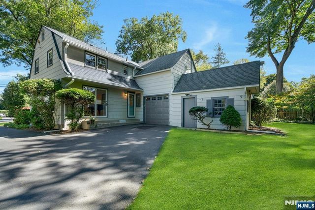 163 Cottage Road, Wyckoff, NJ 07481