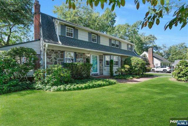 163 Cottage Road, Wyckoff, NJ 07481
