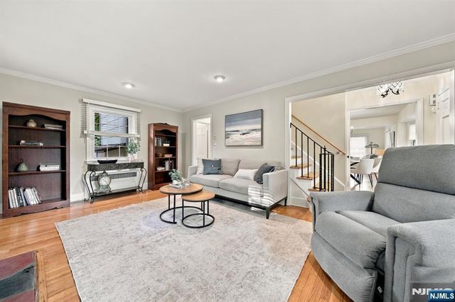 163 Cottage Road, Wyckoff, NJ 07481