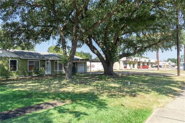 720 E Villa Maria Road, Bryan, TX 77802