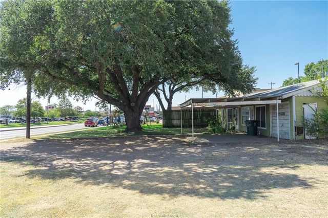 720 E Villa Maria Road, Bryan, TX 77802