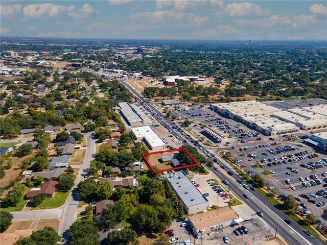 720 E Villa Maria Road, Bryan, TX 77802