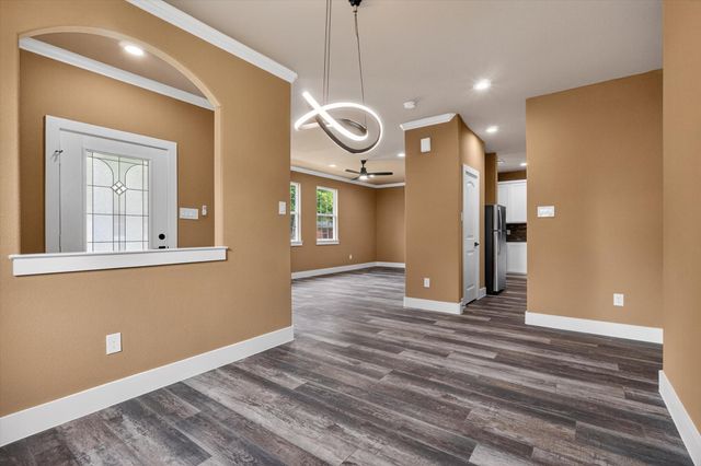 108 Griffin Street, Waxahachie, TX 75165