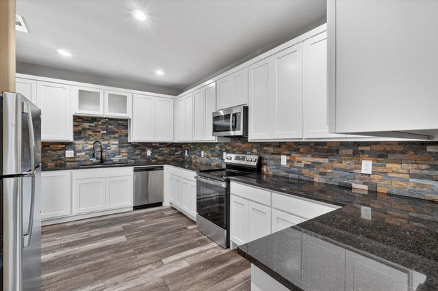 108 Griffin Street, Waxahachie, TX 75165