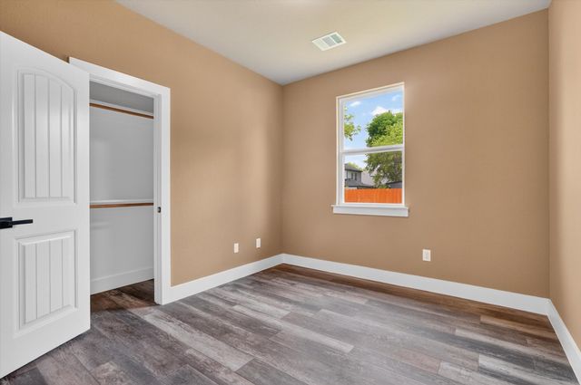 108 Griffin Street, Waxahachie, TX 75165