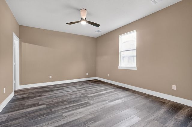 108 Griffin Street, Waxahachie, TX 75165