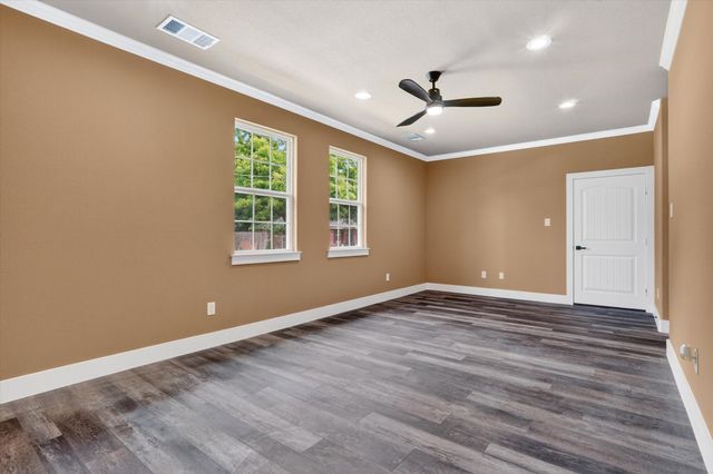 108 Griffin Street, Waxahachie, TX 75165