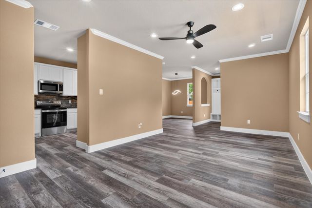 108 Griffin Street, Waxahachie, TX 75165