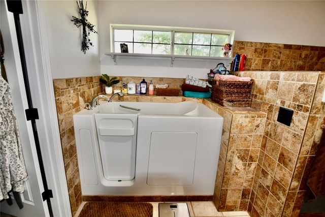 33 Quail Ridge, Goldthwaite, TX 76844