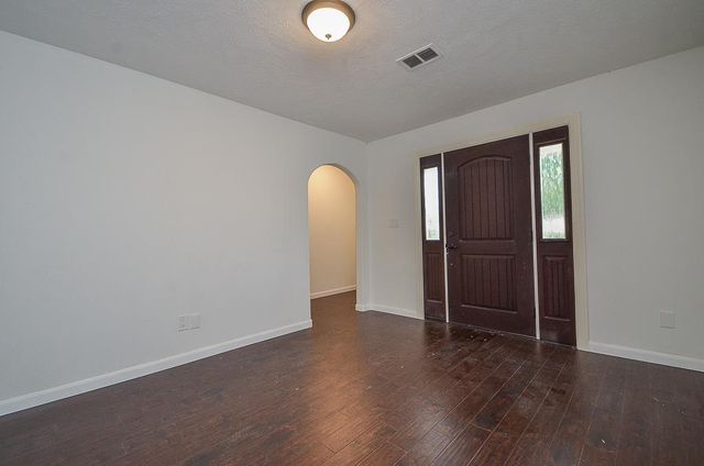 7522 Jackwood Street, Houston, TX 77074