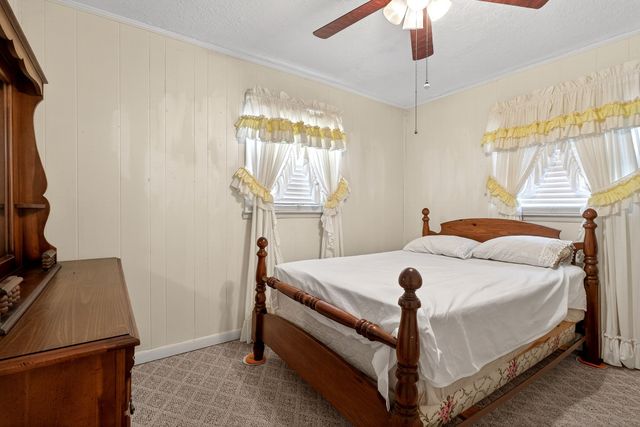 4463 Crisp Springs Rd, Mcminnville, TN 37110