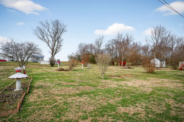 4463 Crisp Springs Rd, Mcminnville, TN 37110