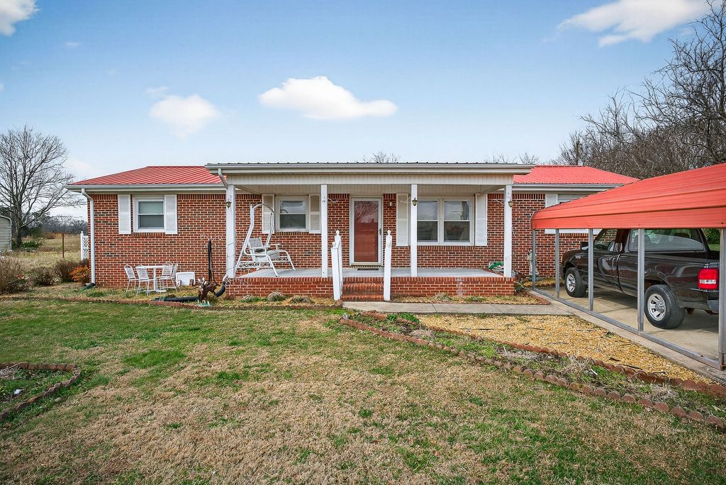 4463 Crisp Springs Rd, Mcminnville, TN 37110