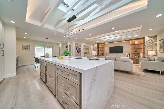2081 Ronda Granada A, Laguna Woods, CA 92637
